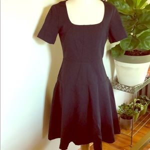 Very flattering dress